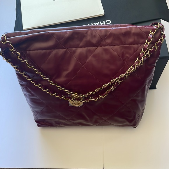 Chanel 22 - Picture 3 of 8